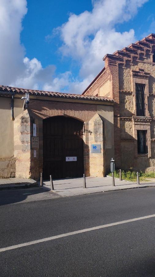 セゴビア Casa Agapito Marazuelaヴィラ エクステリア 写真